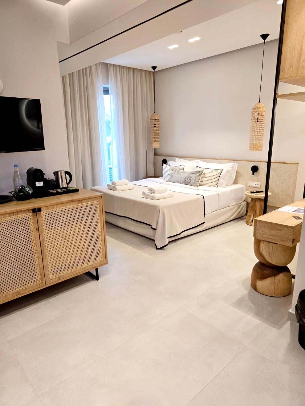 Niriides Palace Goúrnes 部屋 写真